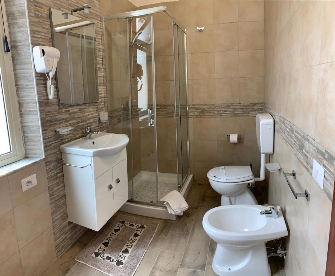 Erythra Bed And Breakfast Reggio di Calabria Buitenkant foto