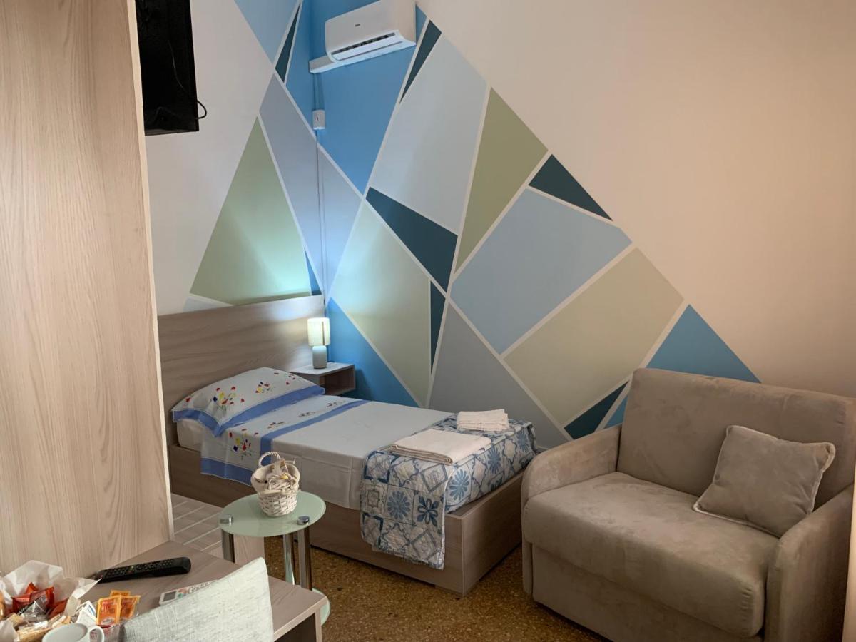 Erythra Bed And Breakfast Reggio di Calabria Buitenkant foto